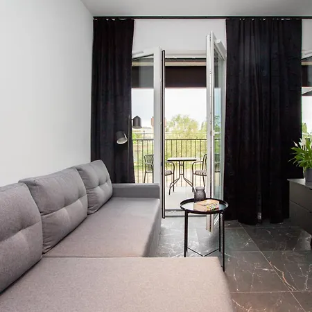 Apartly - Bulwar107 I Balcony & Riverside Apartment *